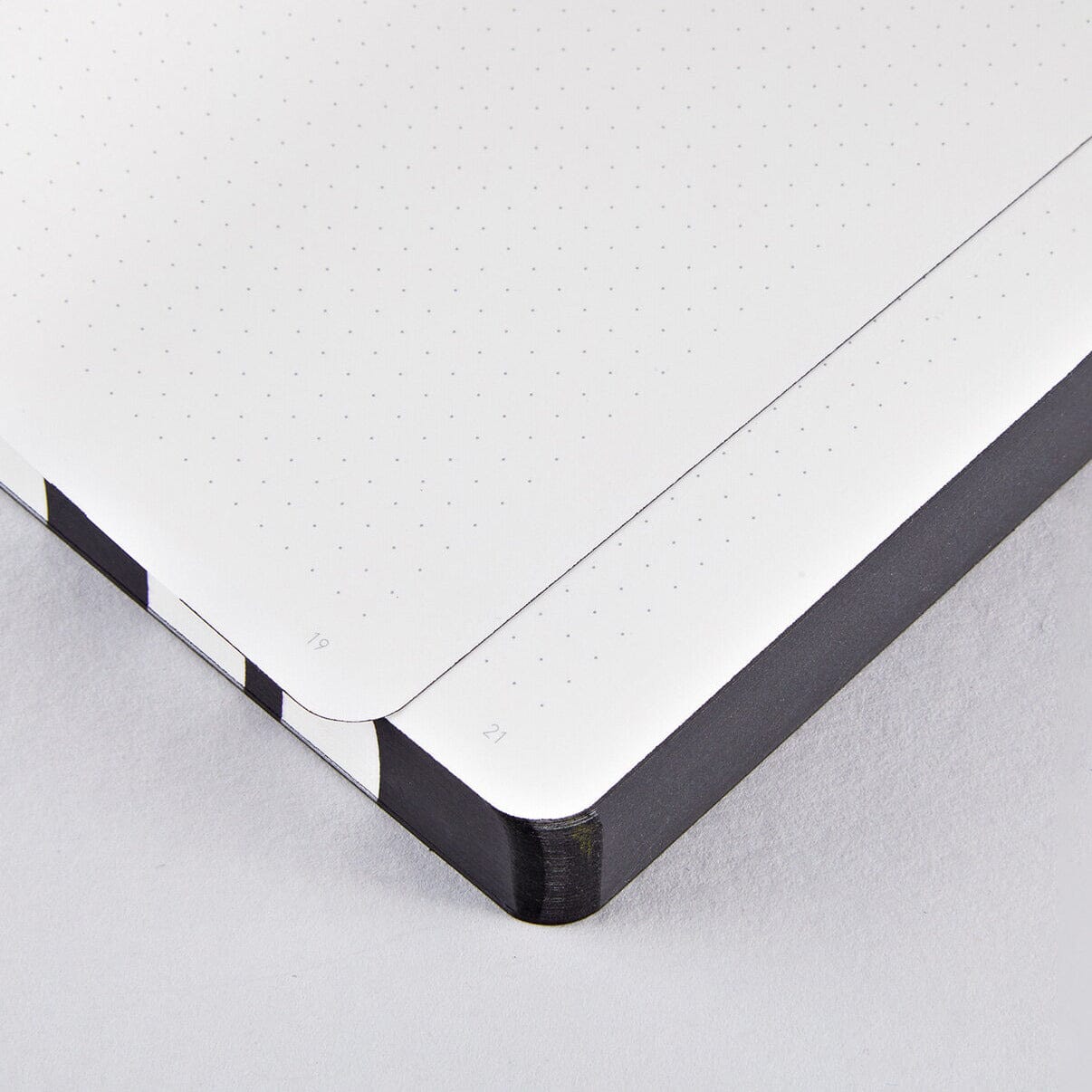 Nuuna Flexcover Graphic L Notebook Notebook Nuuna