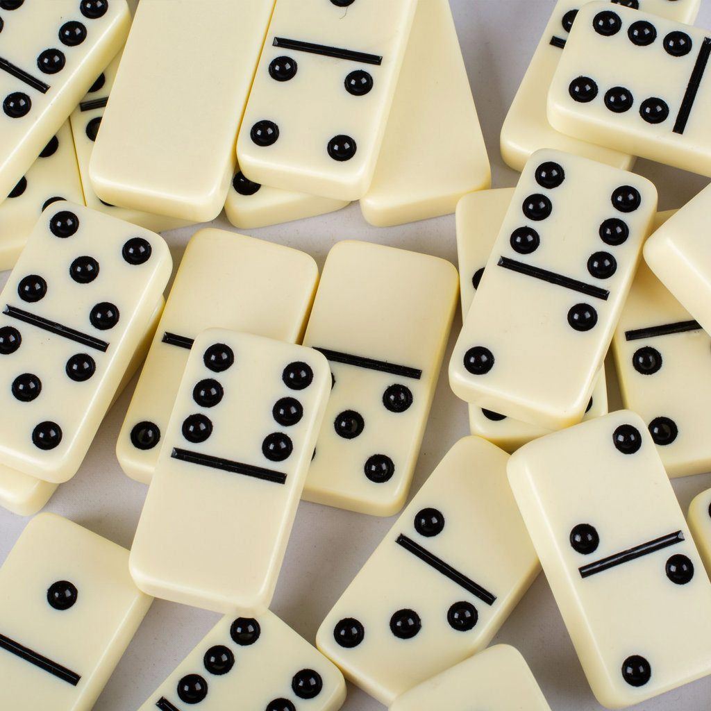 Manopoulos Domino Set