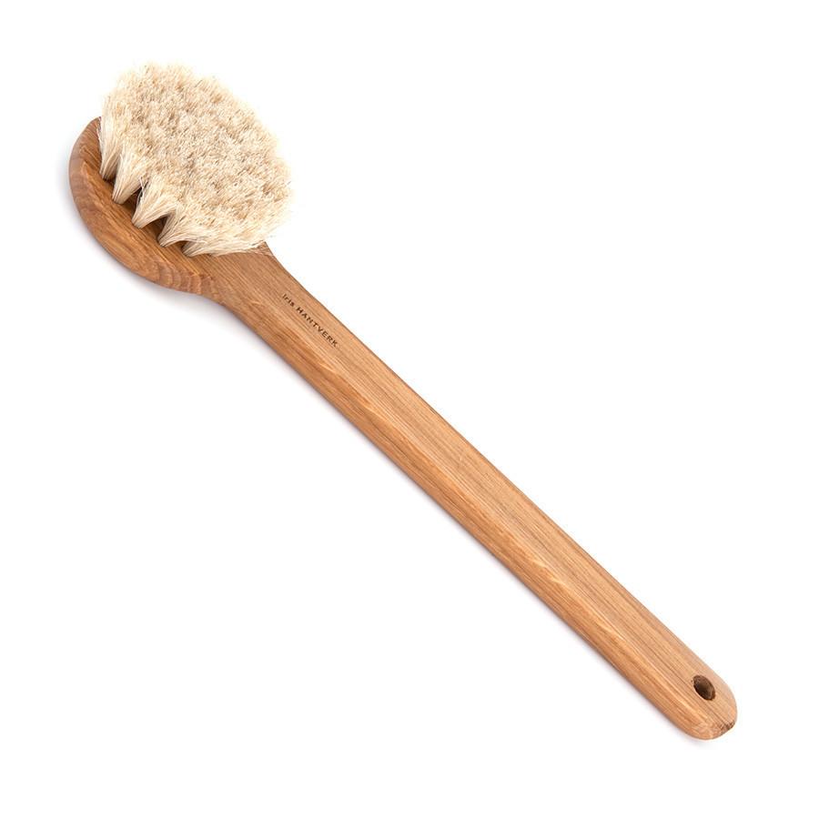 Iris Hantverk Lovisa Bath Brush with Medium Length Handle, Oak Wood and Horse Hair Bath Brush Iris Hantverk 