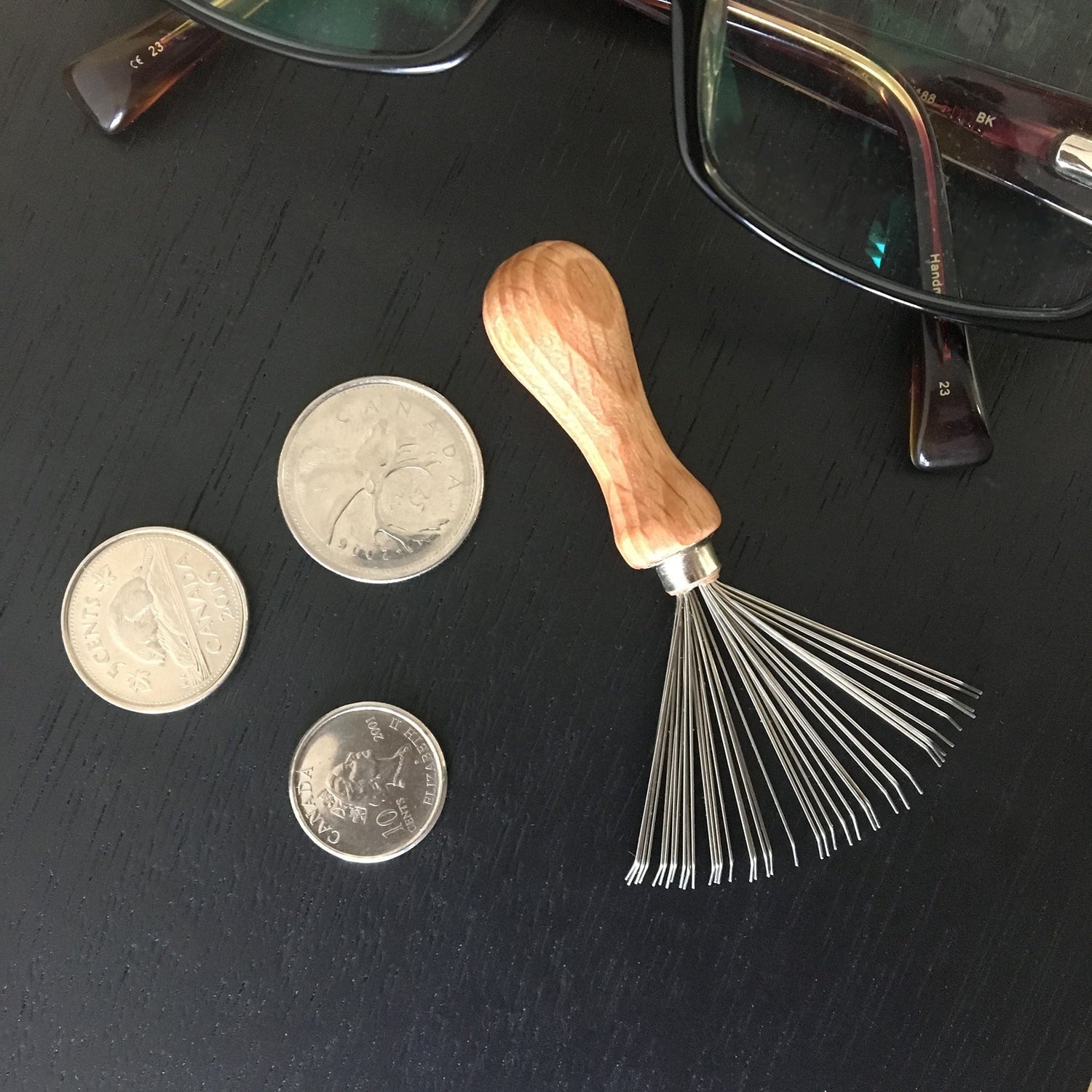 Brush and Comb Cleaner with Metal Bristles and Wooden Handle - Made in Germany Hair Brush Fendrihan 